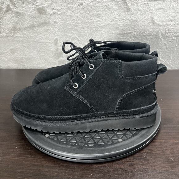 Koolaburra by UGG Advay Womens Size 9 Black Suede Chukka Lace Up Ankle Boots - Picture 3 of 10